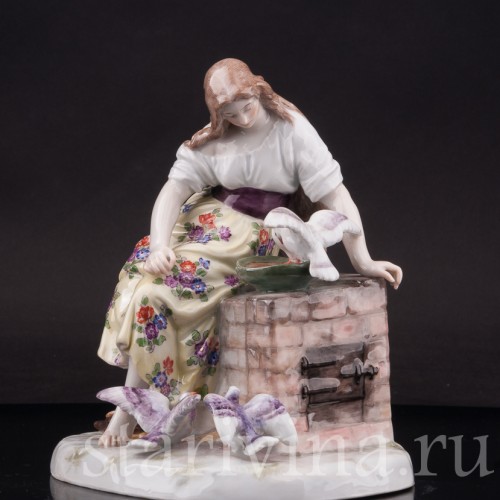 Фарфоровая статуэтка девушки Золушка Meissen, Германия, кон. 19 - нач. 20 вв.