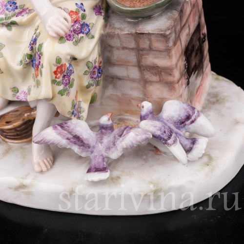 Фарфоровая статуэтка девушки Золушка Meissen, Германия, кон. 19 - нач. 20 вв.