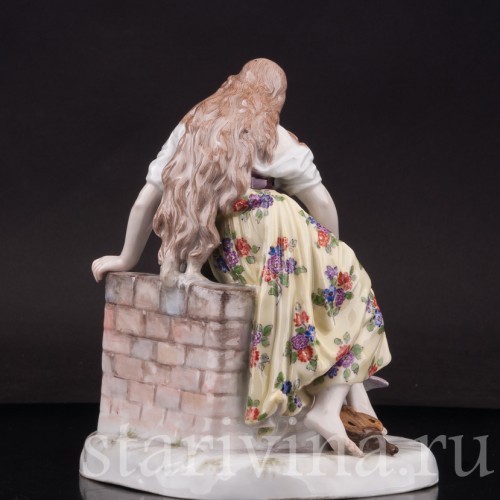 Фарфоровая статуэтка девушки Золушка Meissen, Германия, кон. 19 - нач. 20 вв.