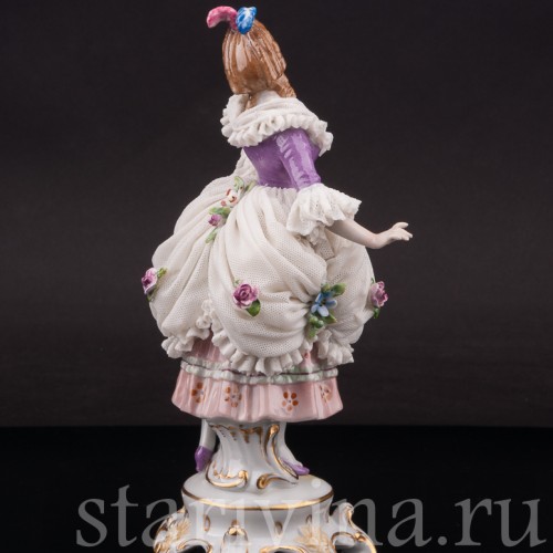 Фарфоровая статуэтка Стоящая девушка, кружевная, Muller & Co, Германия, нач. 20 в.