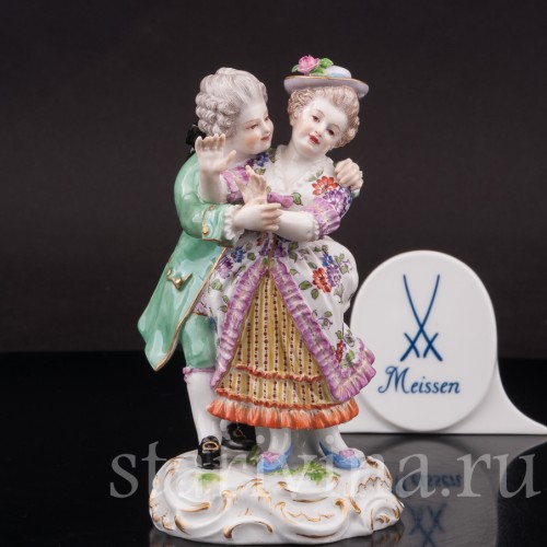 Фарфоровая статуэтка Обнимающаяся пара, Meissen, Германия, кон. 19 - нач. 20 вв.
