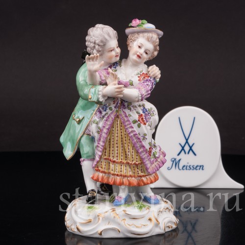 Фарфоровая статуэтка Обнимающаяся пара, Meissen, Германия, кон. 19 - нач. 20 вв.