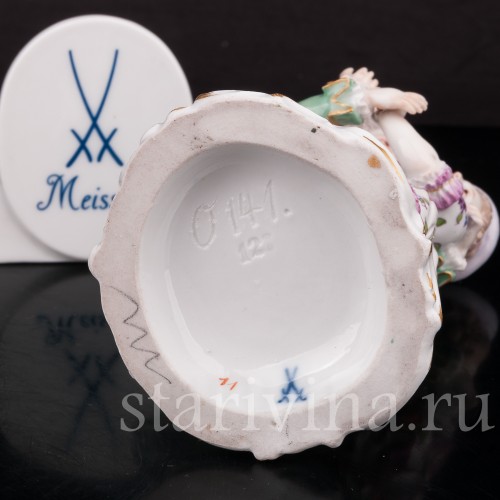 Фарфоровая статуэтка Обнимающаяся пара, Meissen, Германия, кон. 19 - нач. 20 вв.