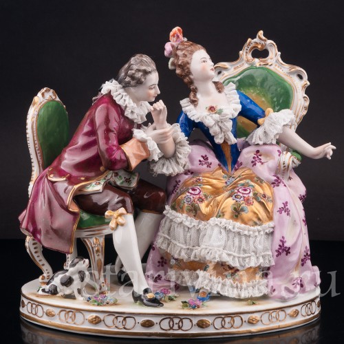 Фарфоровая композиция Ухаживание, кружевная, Volkstedt, Германия, до 1935 года.