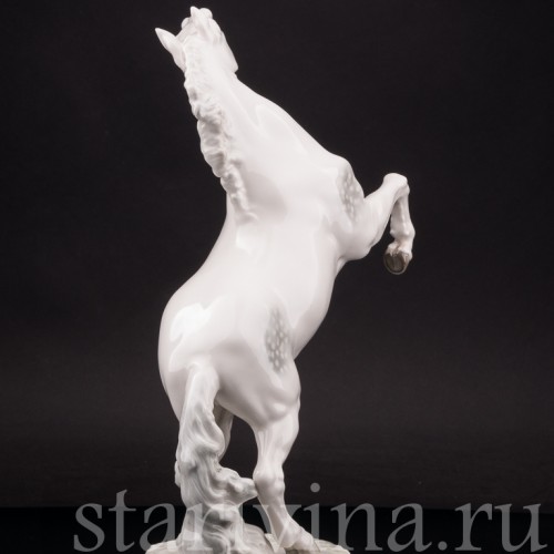 Фарфоровая статуэтка Конь на дыбах, Hutschenreuther, Германия, 1970-е гг.