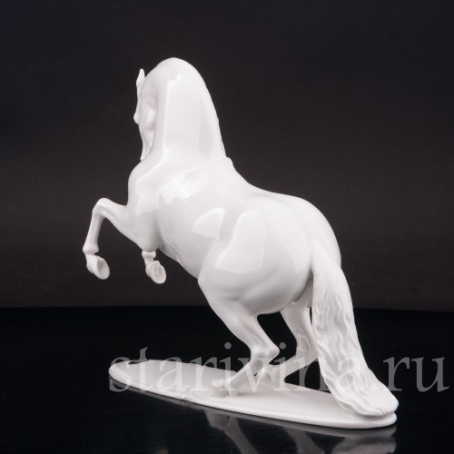 Фарфоровая статуэтка Поднимающийся конь, Rosenthal, Германия, 1956 г.