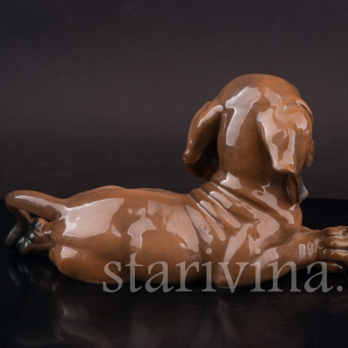 Фарфоровая статуэтка собаки Лежащий щенок таксы, Rosenthal, Германия, 1950-60 гг.