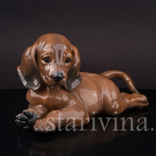 Фарфоровая статуэтка собаки Лежащий щенок таксы, Rosenthal, Германия, 1950-60 гг.