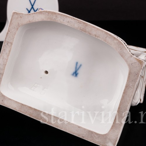 Фарфоровая фигурка Дама с цветами, аллегория обоняния, Meissen, Германия, 1934-48 гг.