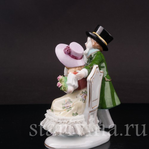 Фигурка из фарфора Пара детей, кружевная, Sitzendorf, Германия, вт. пол. 20 в.