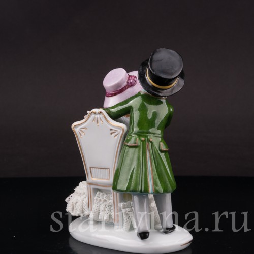 Фигурка из фарфора Пара детей, кружевная, Sitzendorf, Германия, вт. пол. 20 в.