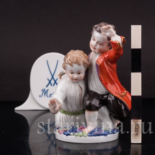 Фигурка из фарфора Дети, давящие виноград, Meissen, Германия, пер. пол. 20 в.