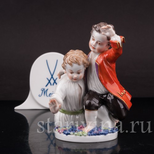 Фигурка из фарфора Дети, давящие виноград, Meissen, Германия, пер. пол. 20 в.