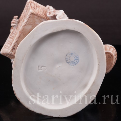 Фигурка из фарфора Продавщица напитков Albert Stahl, Германия, 1937-1949 гг.