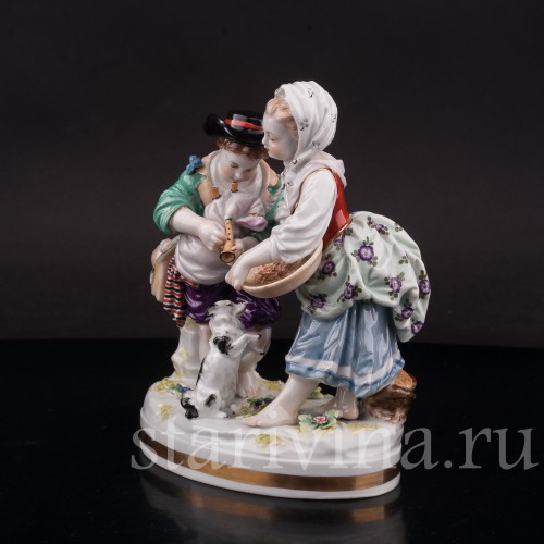 Фарфоровая статуэтка Дети с собачкой, Volkstedt, Германия, кон. 19 - нача. 20 вв.