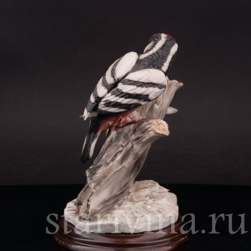Статуэтка птицы из фарфора Дятел, Capodimonte, Италия, сер. 20 в.