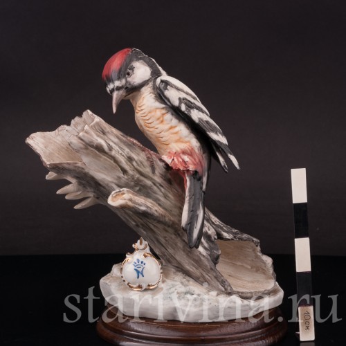Статуэтка птицы из фарфора Дятел, Capodimonte, Италия, сер. 20 в.