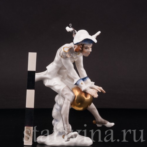 Фарфоровая статуэтка Мюнхгаузен ня ядре, Hutschenreuther, Германия, 1955-69 гг.