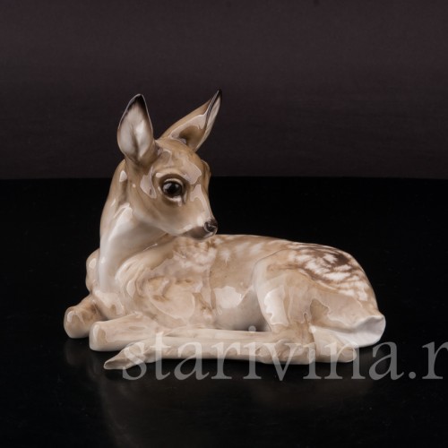 Фигурка из фарфора Лежащий оленёнок, Hutschenreuther, Германия, 1955-69 гг.