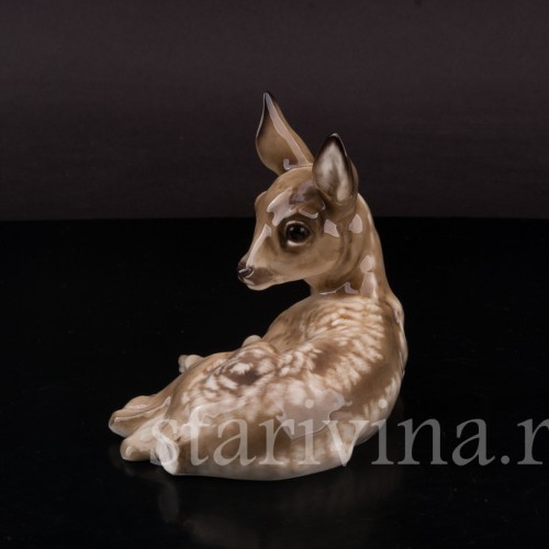 Фигурка из фарфора Лежащий оленёнок, Hutschenreuther, Германия, 1955-69 гг.