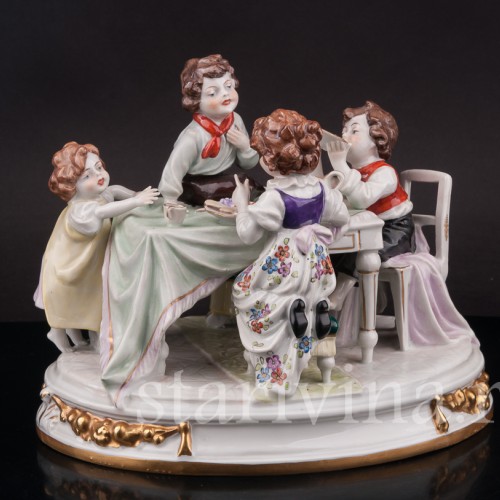 Фарфоровая композиция За столом, Scheibe-Alsbach, Германия, сер. 20 в.