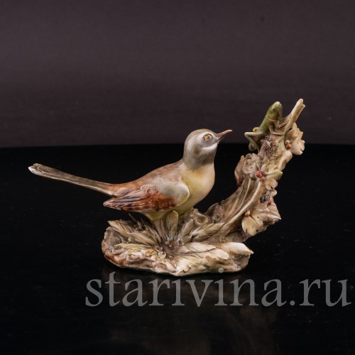 Фигурка птицы из фарфора Горная трясогузка и кузнечик Antonio Borsato, Италия, сер. 20 в.
