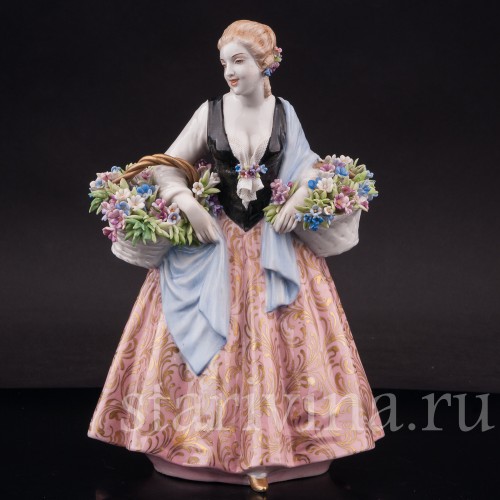 Фарфоровая фигурка девушки Цветочница, Luigi Fabris, Италия, пер. пол. 20 в.