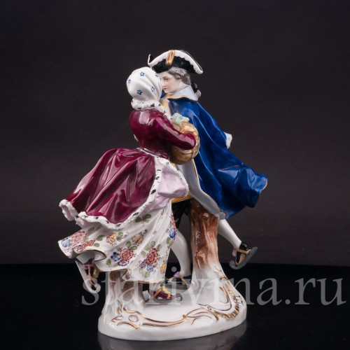 Фарфоровая статуэтка Танец на льду, пара на коньках, Volkstedt, Германия, нач. 20 в.