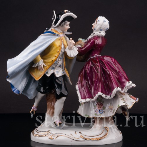 Фарфоровая статуэтка Танец на льду, пара на коньках, Volkstedt, Германия, нач. 20 в.