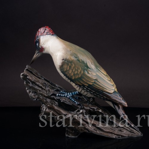 Фигурка птицы из фарфора Зелёный дятел на пне Rosenthal, Германия, 1970 гг.