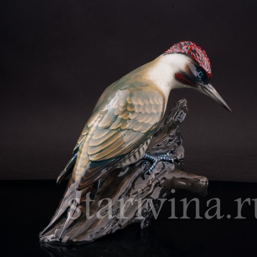 Фигурка птицы из фарфора Зелёный дятел на пне Rosenthal, Германия, 1970 гг.