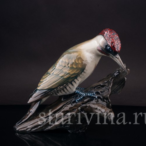 Фигурка птицы из фарфора Зелёный дятел на пне Rosenthal, Германия, 1970 гг.