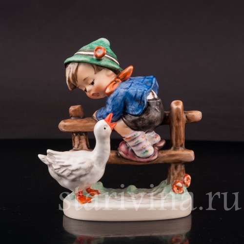 Фарфоровая фигурка Маленький трусишка, Goebel, Германия, 1990 гг.