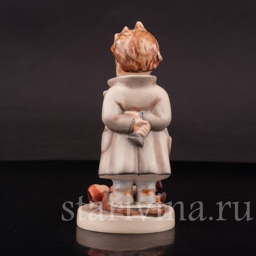 Фигурка из фарфора Маленький мастер Goebel, Германия, 1960-72 гг.