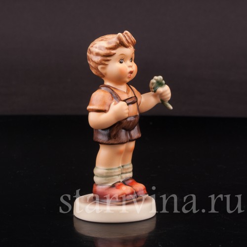 Фигурка мальчика из фарфора "Желаю удачи!", Goebel, Германия, кон. 20 в.