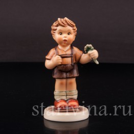 Фигурка мальчика из фарфора "Желаю удачи!", Goebel, Германия, кон. 20 в.