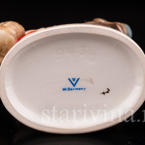 Фигурка из фарфора Удивление, Goebel, Германия, 1960-72 гг.