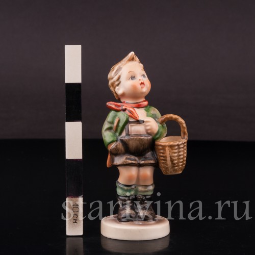 Фигурка из фарфора За грибами, Goebel, Германия, 1960-72 гг.