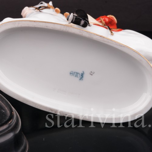 Фарфоровая статуэтка Пируэт, испанская школа верховой езды, Augarten, Австрия, сер. 20 в.