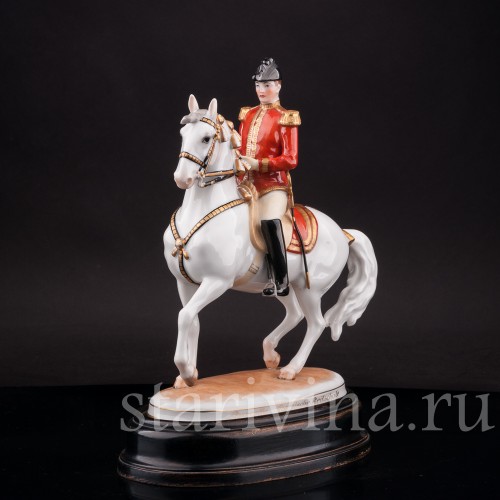 Фарфоровая статуэтка Пируэт, испанская школа верховой езды, Augarten, Австрия, сер. 20 в.