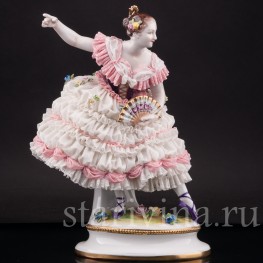 Фарфоровая статуэтка танцовщицы Фанни Эльслер, кружевная, Volkstedt, Германия, вт. пол. 20 в.