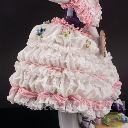 Фарфоровая статуэтка танцовщицы Фанни Эльслер, кружевная, Volkstedt, Германия, вт. пол. 20 в.