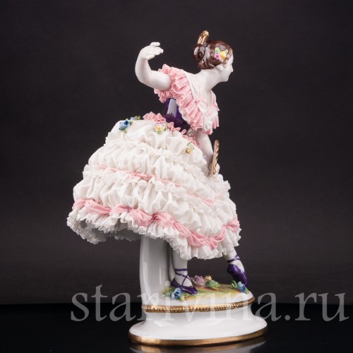 Фарфоровая статуэтка танцовщицы Фанни Эльслер, кружевная, Volkstedt, Германия, вт. пол. 20 в.