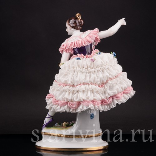 Фарфоровая статуэтка танцовщицы Фанни Эльслер, кружевная, Volkstedt, Германия, вт. пол. 20 в.