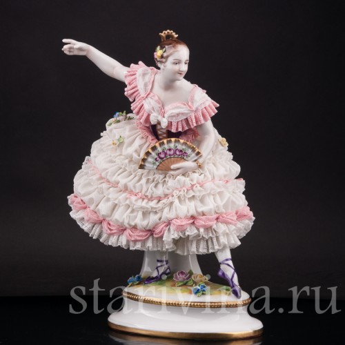 Фарфоровая статуэтка танцовщицы Фанни Эльслер, кружевная, Volkstedt, Германия, вт. пол. 20 в.