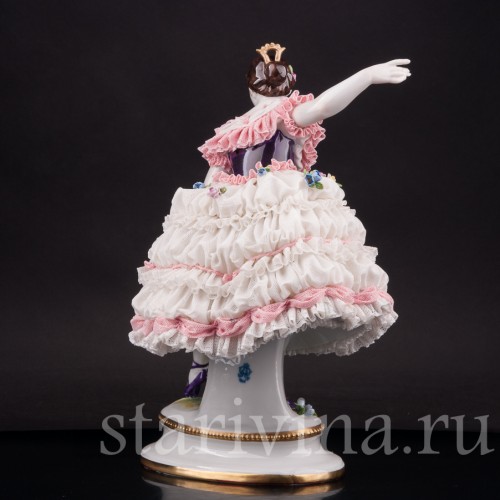 Фарфоровая статуэтка танцовщицы Фанни Эльслер, кружевная, Volkstedt, Германия, вт. пол. 20 в.