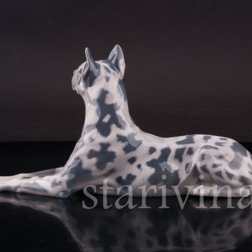 Фарфоровая статуэтка собаки Лежащий дог, Royal Copenhagen, Дания, 1956 год.