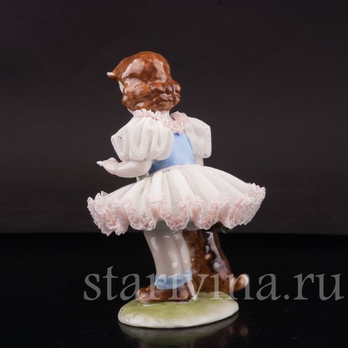 Фарфоровая фигурка Девочка с собачкой, кружевная, Karl Klette, Германия, 1962-90 гг.