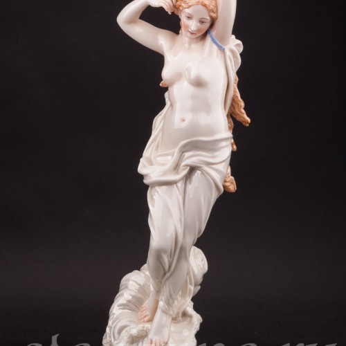 Фарфоровая статуэтка девушки Афродита, Royal Worcester, Великобритания, 1860-70 гг.