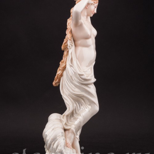 Фарфоровая статуэтка девушки Афродита, Royal Worcester, Великобритания, 1860-70 гг.